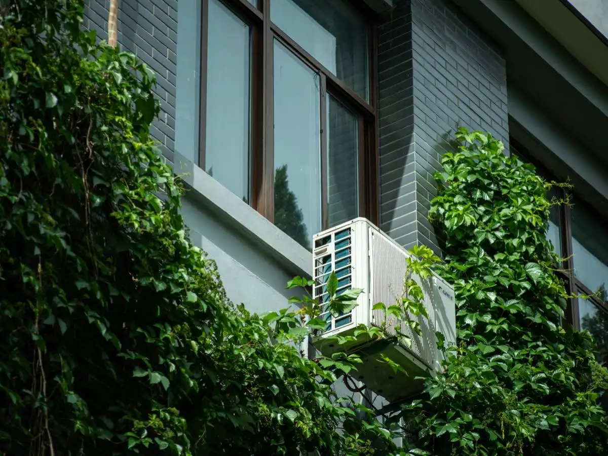 Energy-Efficient Windows and Low-E Glass in Palm Bay, FL